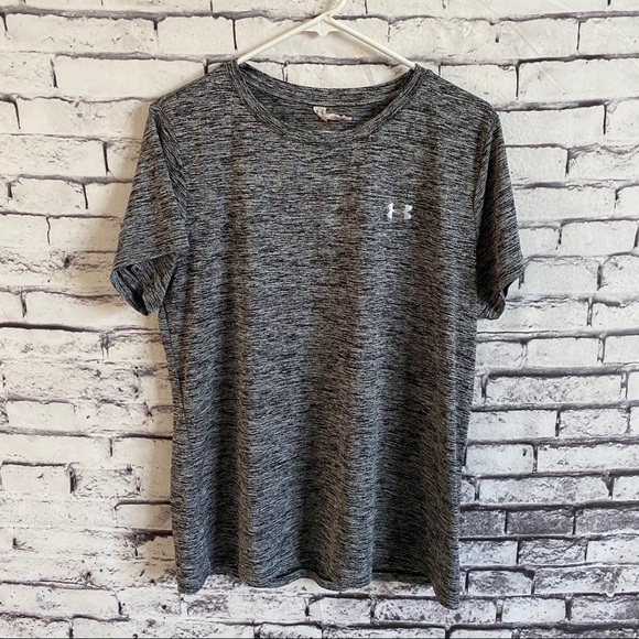 Under Armour Tops - Under Armour Tech Training Heat Gear Top